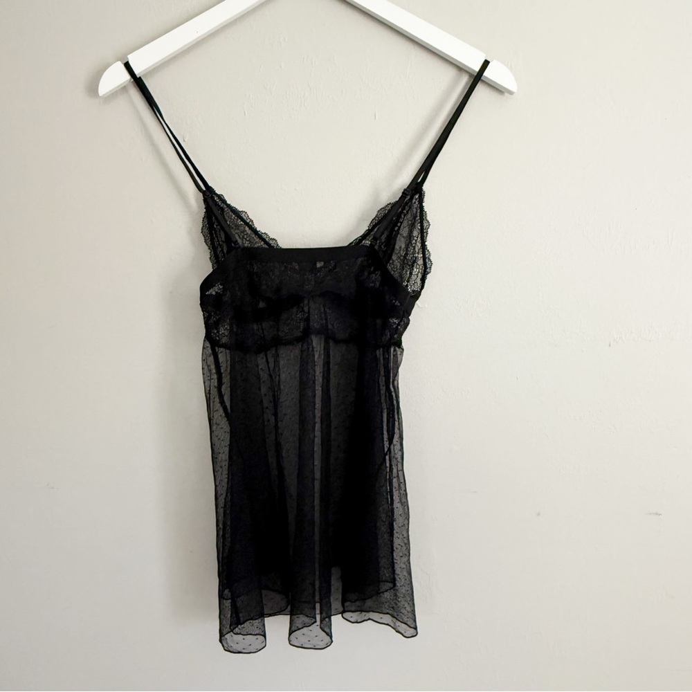 VICTORIA’S SECRET Women’s Black Wireless Mesh Lace Chemise Slip Size Small